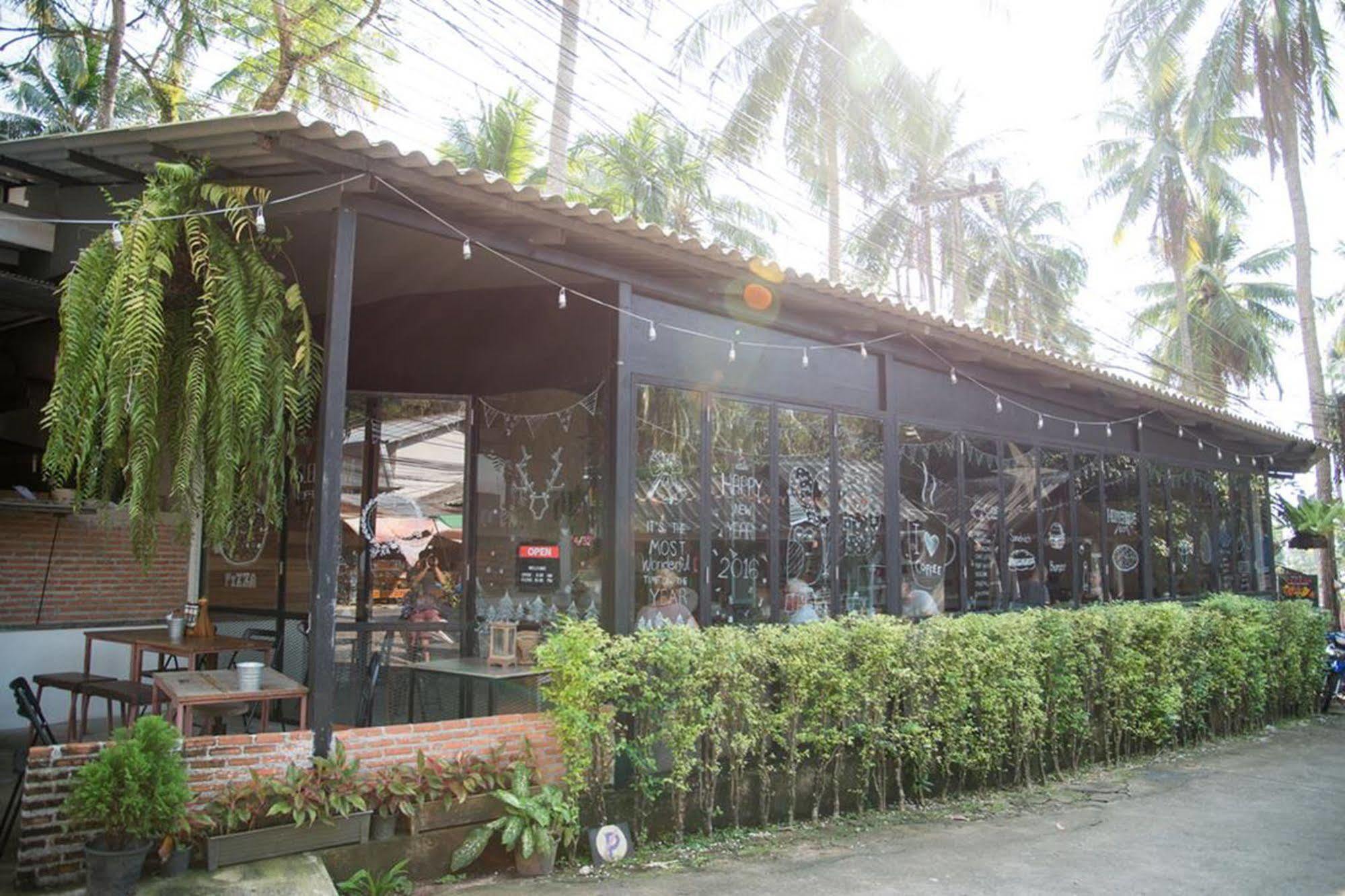 Sleepyowl Hostel Ban Bang Bao  Exterior photo